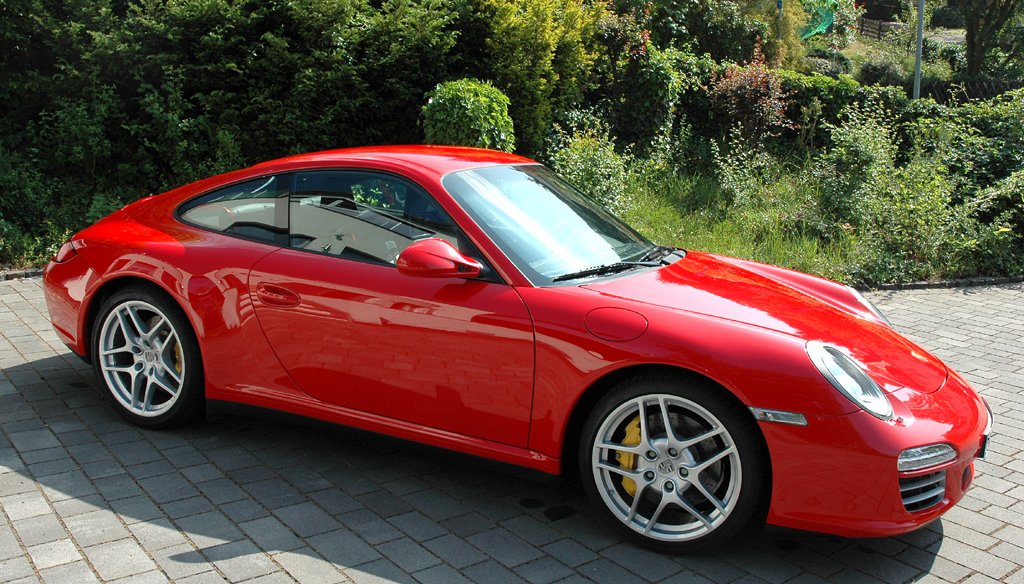 Porsche 911 Carrera 4S Coupé: Und so sieht der Elfer von der Seite aus.