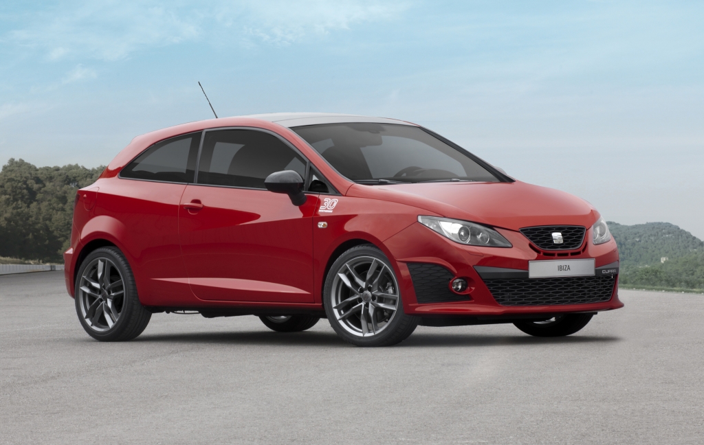 Seat präsentiert PS-starke Boliden beim GTI-Treffen 2011