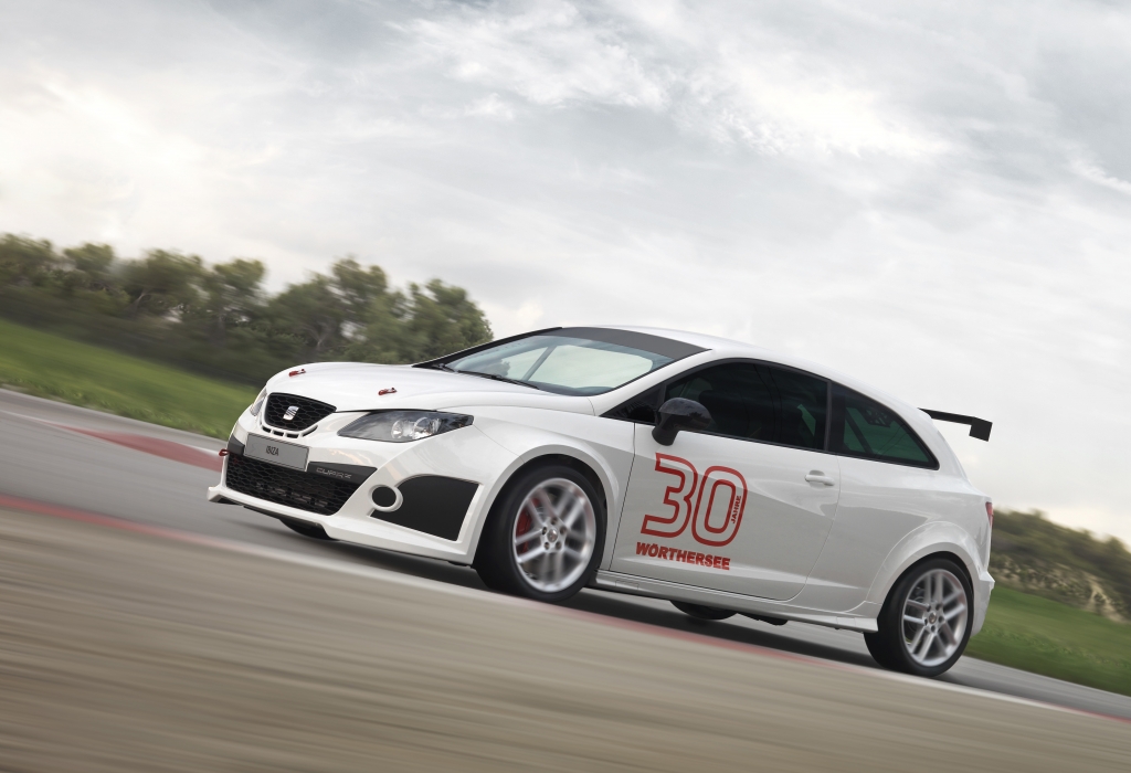 Seat präsentiert PS-starke Boliden beim GTI-Treffen 2011