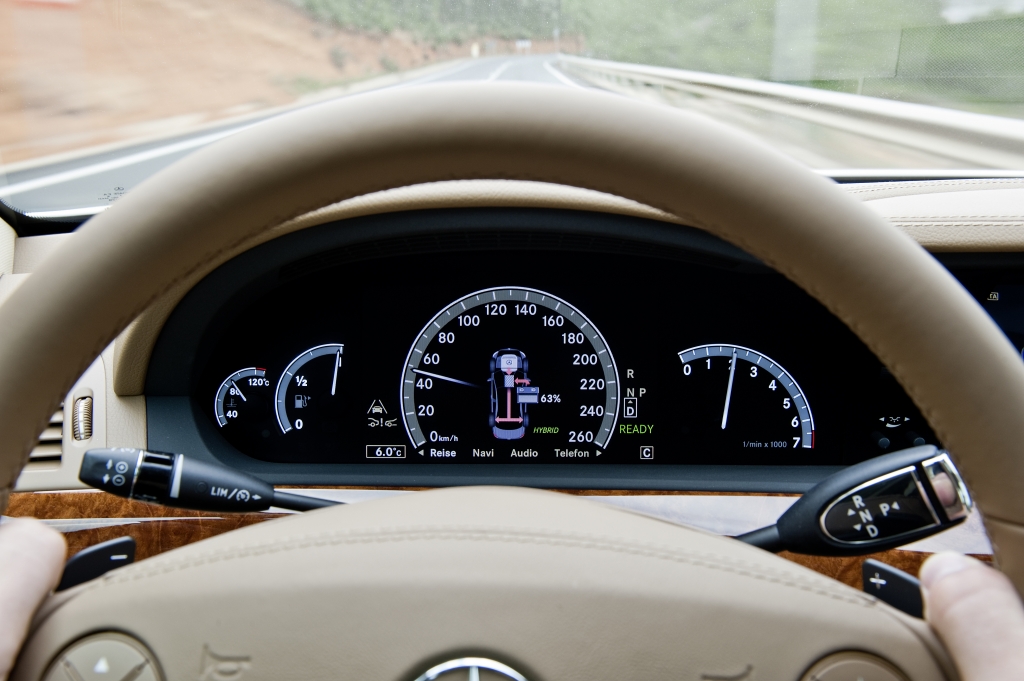 Test: Mercedes S 400 Hybrid - Sparen nach Schwaben-Art