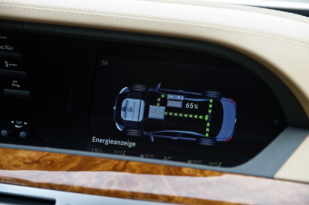 Test: Mercedes S 400 Hybrid - Sparen nach Schwaben-Art