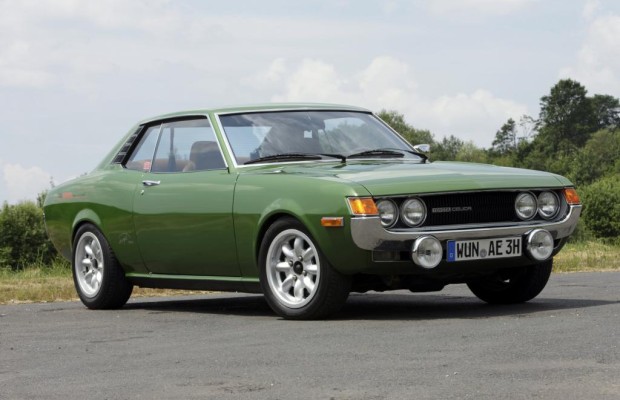 Toyota mit Celica und Crown bei der Youngtimer Tour 2011