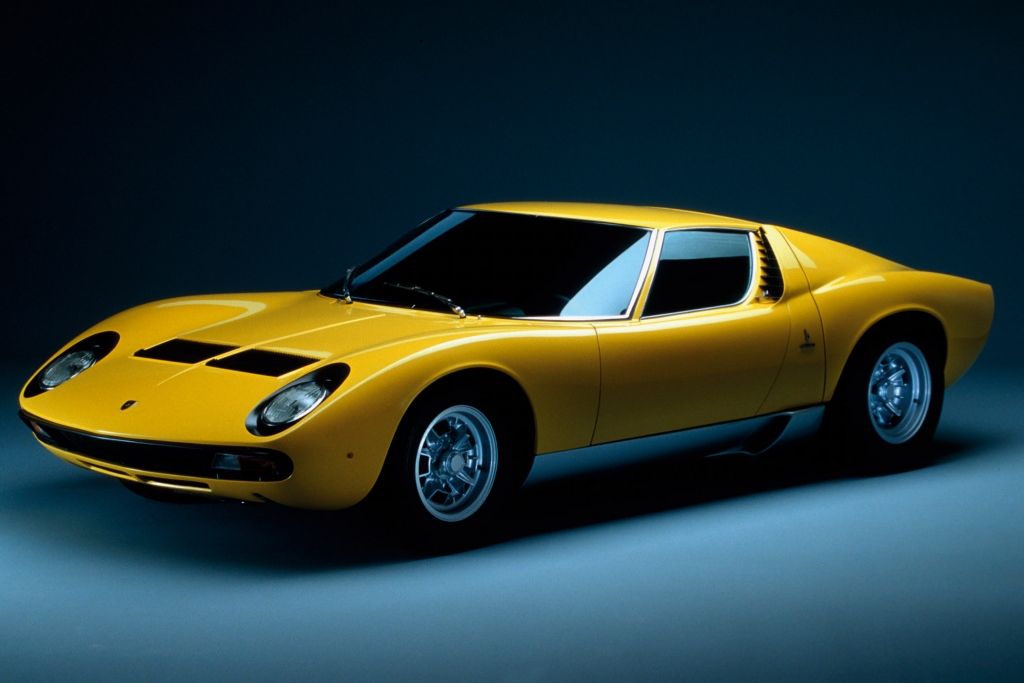 Tradition: 45 Jahre Lamborghini Miura - Kampfstiere kontra Cavallino Rampante 