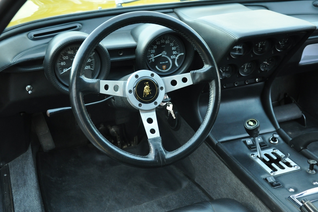 Tradition: 45 Jahre Lamborghini Miura - Kampfstiere kontra Cavallino Rampante 