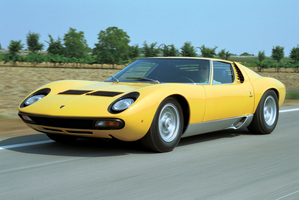 Tradition: 45 Jahre Lamborghini Miura - Kampfstiere kontra Cavallino Rampante 