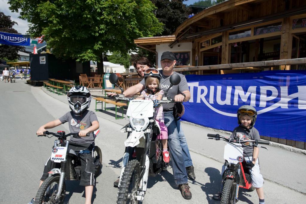 Triumph Tridays: Biker feiern wieder in Österreich