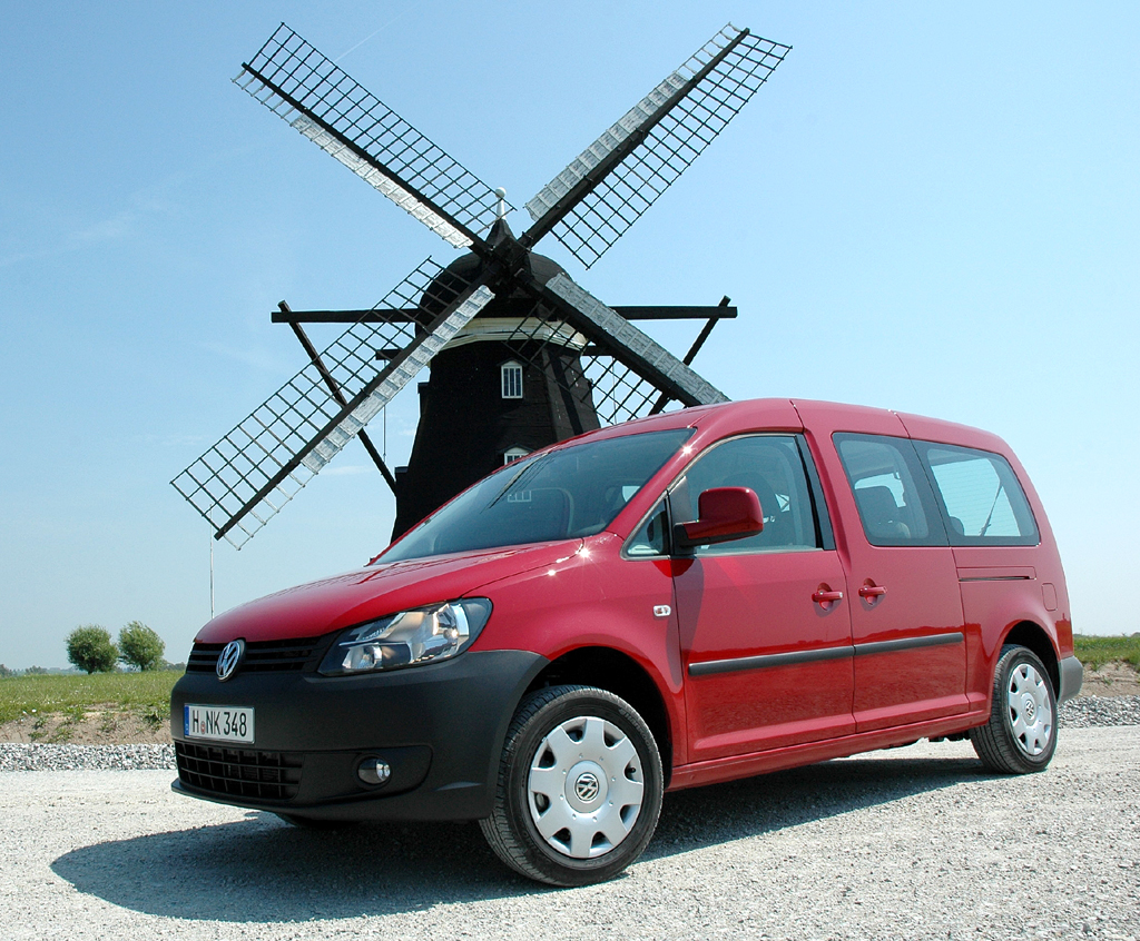 VW Caddy und Caddy Maxi fahren auch als Bi- und als Ecofuel vor. 