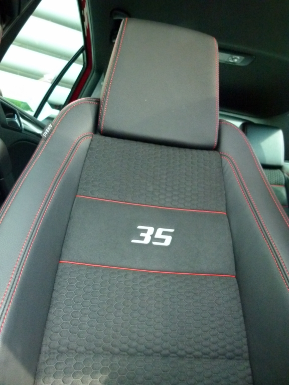 VW Golf GTI 