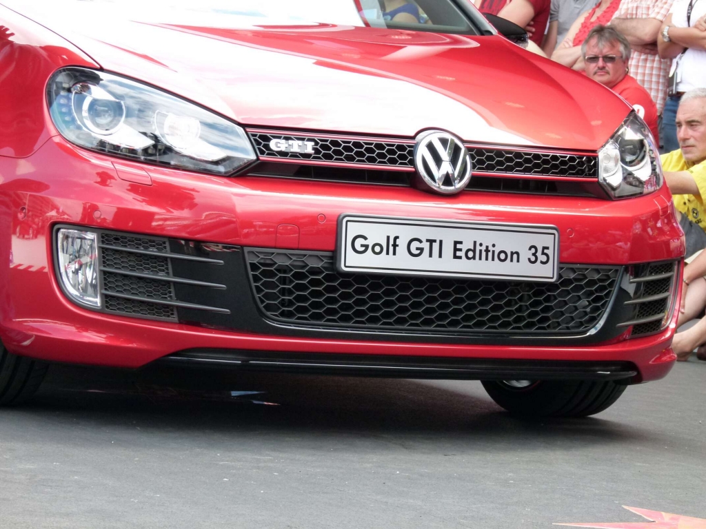 VW Golf GTI 
