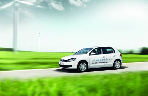 Volkswagen startet Flottenversuch mit Golf Blue-e-Motion