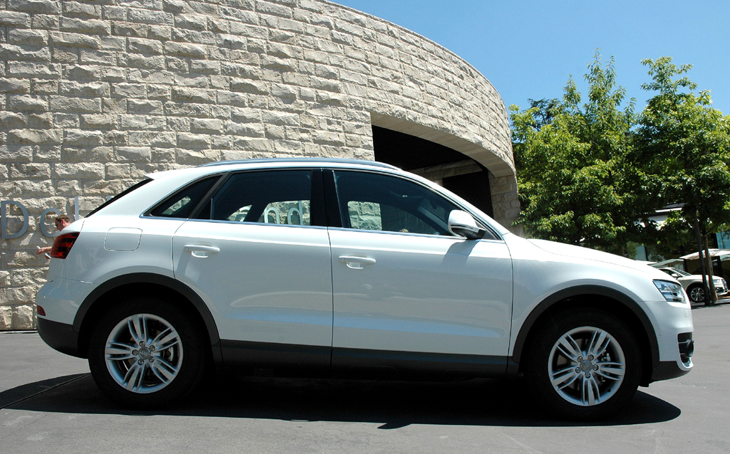 Audi Q3: Und so sieht der jüngste Spross der Ingolstädter von der Seite aus.