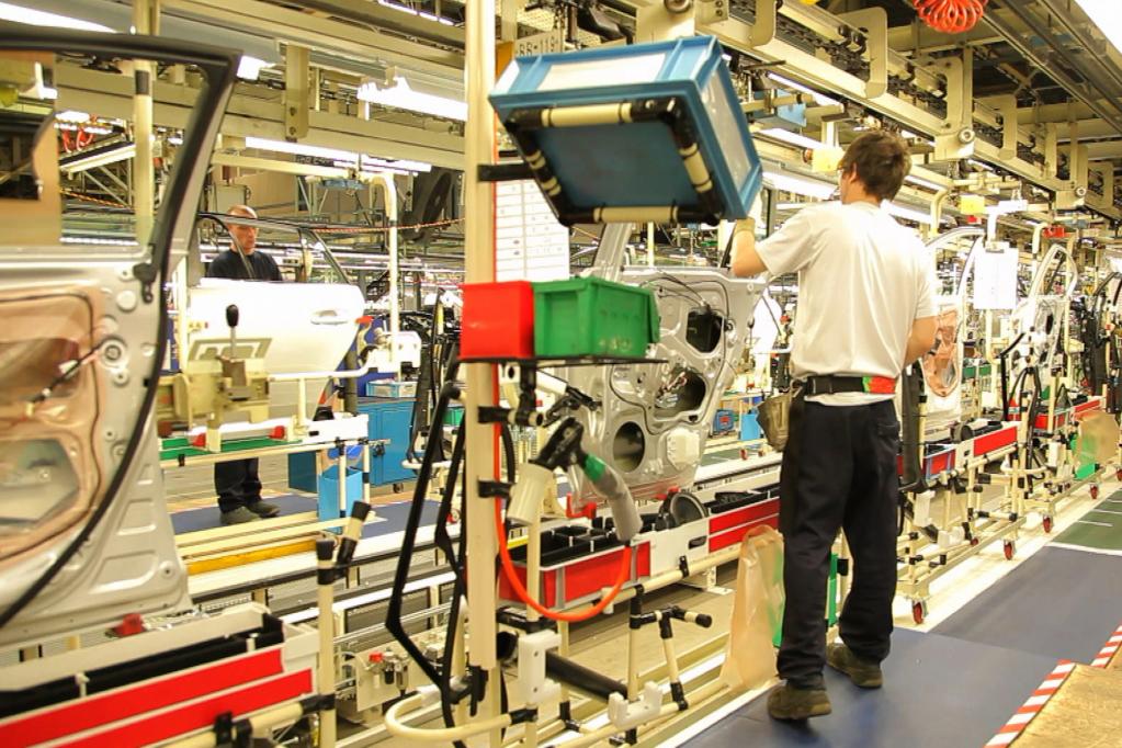 Autoproduktion: Wochenendarbeit gegen Stromengpässe