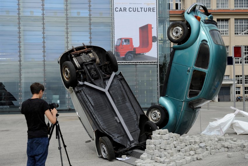 Autos und Kunst Quelle: dpa