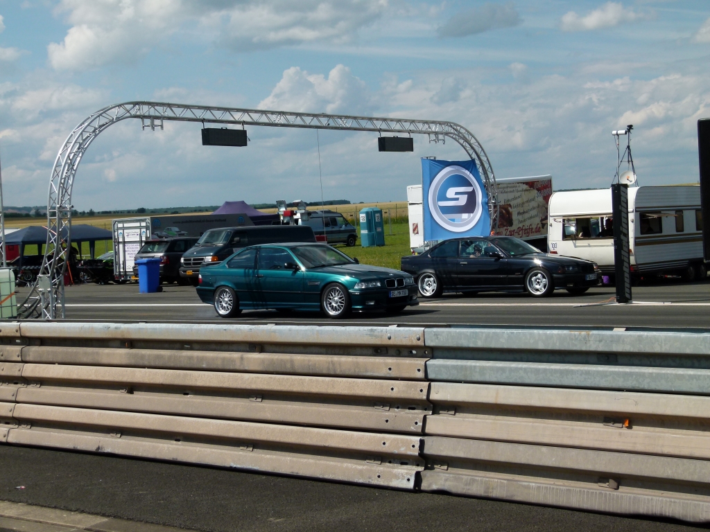 BMW-Tuningfreunde infiziert - Das Asphaltfieber geht um