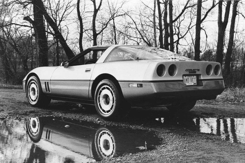 Bei der Corvette gab es 1985 eine große Glaskuppel-Heckklappe.