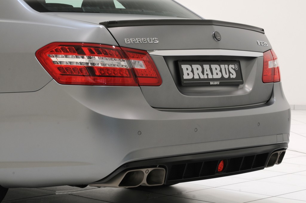 Brabus präsentiert Aerodynamikteile für AMG E- und S-Klasse Modelle