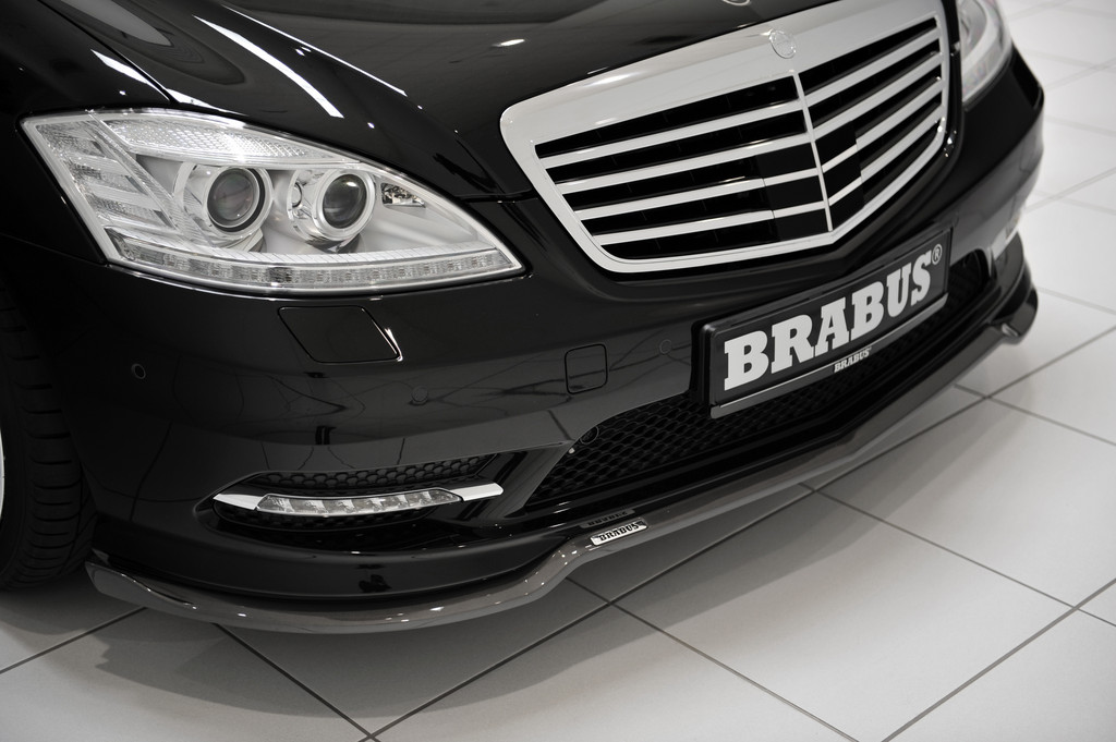 Brabus präsentiert Aerodynamikteile für AMG E- und S-Klasse Modelle