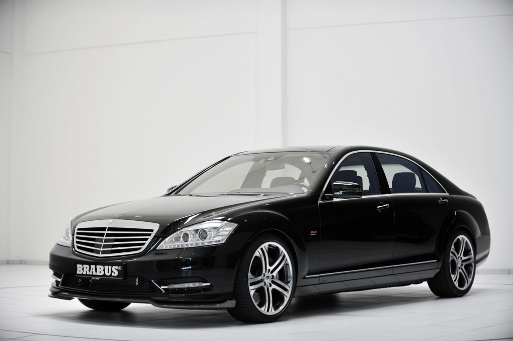 Brabus präsentiert Aerodynamikteile für AMG E- und S-Klasse Modelle