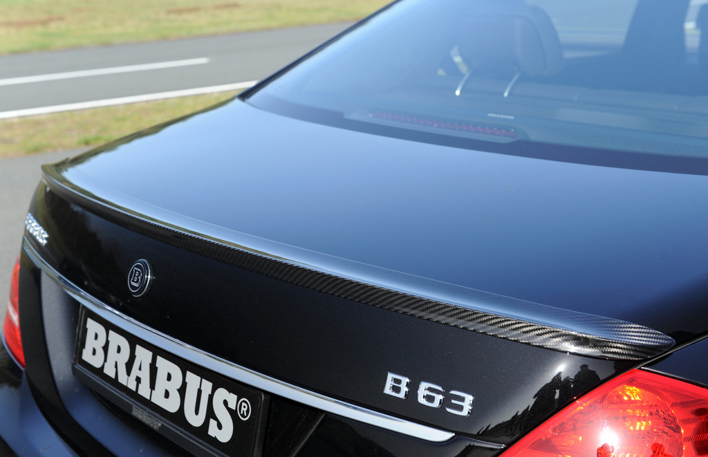 Brabus präsentiert Aerodynamikteile für AMG E- und S-Klasse Modelle