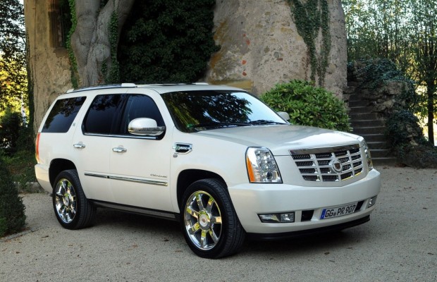 Cadillac gibt acht Jahre Garantie auf Hybrid-Technik des Escalade