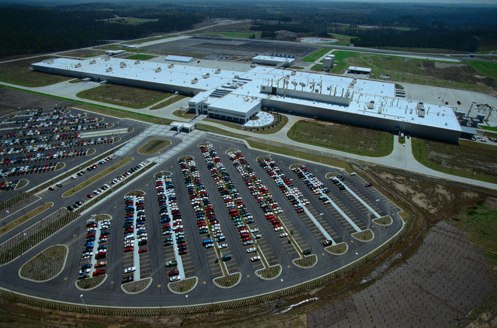 Daimler investiert mehr als 2 Mrd. USD in das Mercedes-Benz Werk Tuscaloosa
