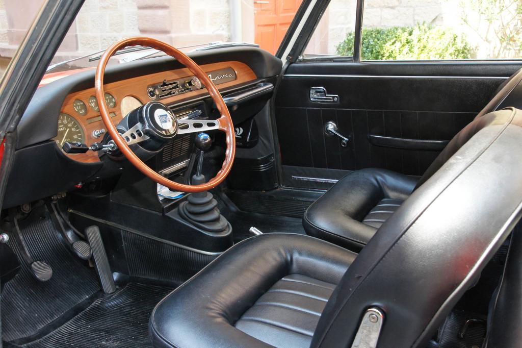 Das Interieur wirkt filigran und luftig
