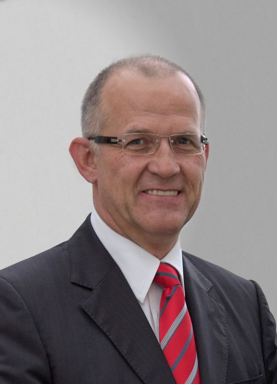 Deegner und Houston leiten neue JC-Bereiche