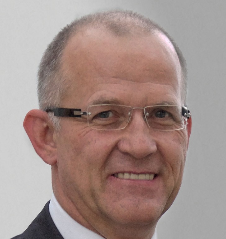 Deegner und Houston leiten neue JC-Bereiche