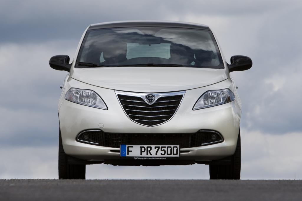 Den Lancia Ypsilon gibt es künftig auch mit einem Automatikgetriebe