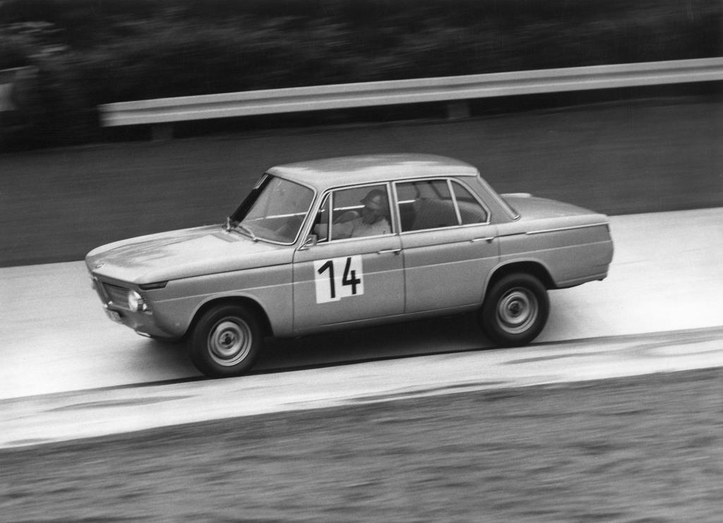 Der BMW 1800