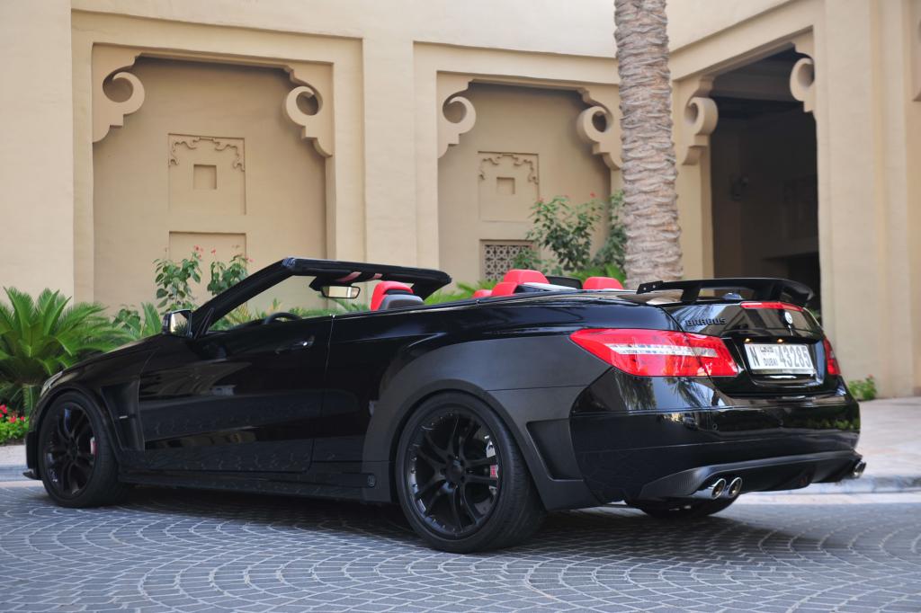 Der Brabus ist das schnellste viersitzige Cabrio