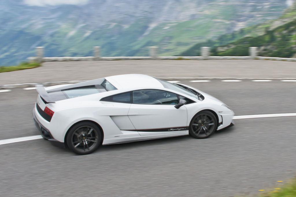 Der Gallardo Superleggera ist ein extremer Supersportwagen
