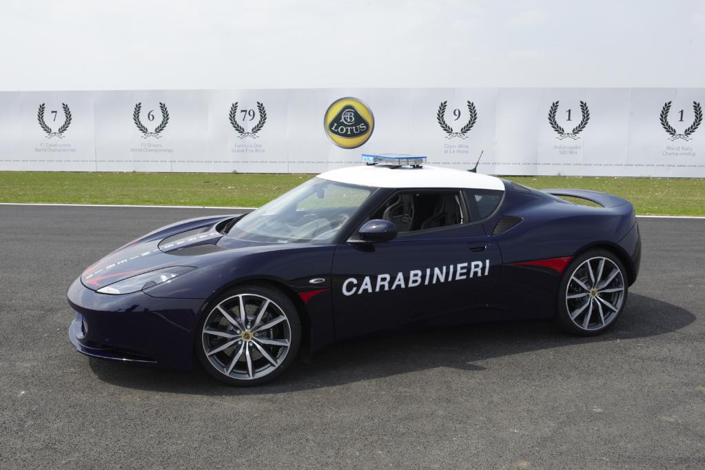 Der Lotus Evora S macht ab sofort den Carabinieri Beine. 