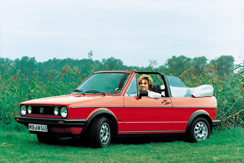 Erdbeerkörbchen - das VW Golf Cabrio.