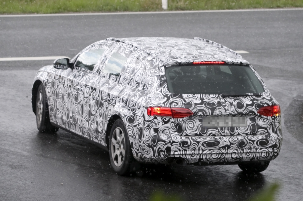 Erwischt: Erlkönig Audi A4 Avant