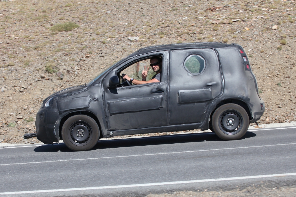 Erwischt: Erlkönig Fiat Panda – Der Bär ist los!