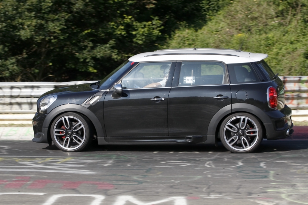 Erwischt: Erlkönig Mini Countryman John Cooper Works