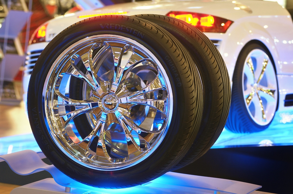 Essen Motor Show gibt Gas