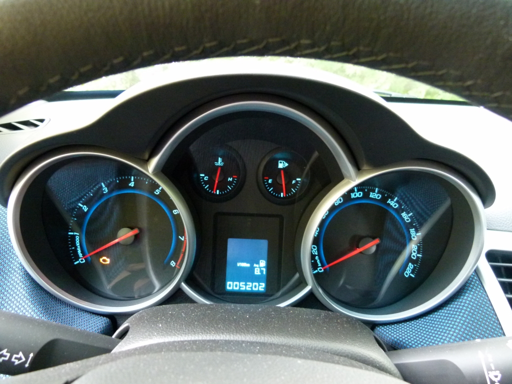 Fahrbericht Chevrolet Cruze Limousine LS 1.8 MT – Der bezahlbare Hingucker