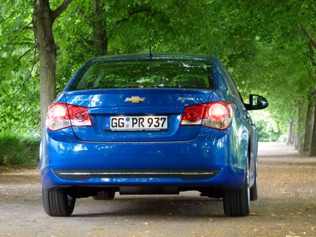 Fahrbericht Chevrolet Cruze Limousine LS 1.8 MT – Der bezahlbare Hingucker