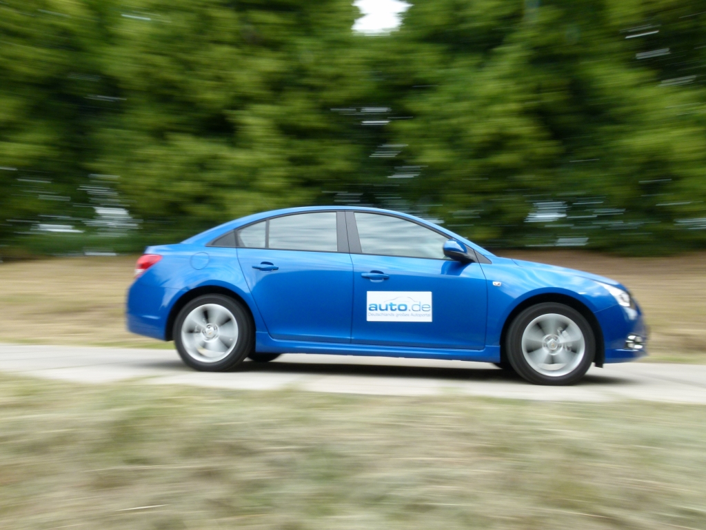 Fahrbericht Chevrolet Cruze Limousine LS 1.8 MT – Der bezahlbare Hingucker