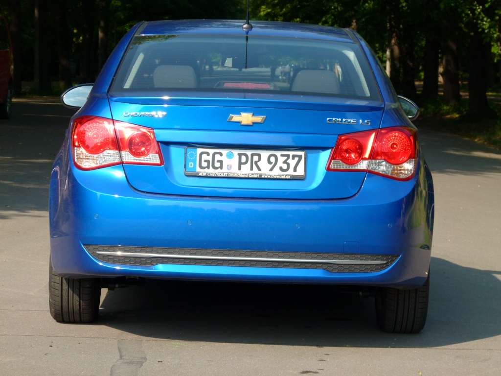 Fahrbericht Chevrolet Cruze Limousine LS 1.8 MT – Der bezahlbare Hingucker