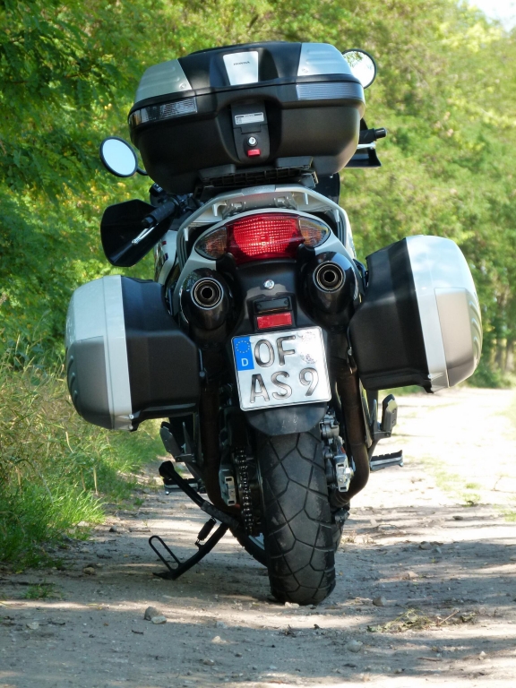 Fahrbericht Honda Varadero XL 1000: Die Limousine unter den Reisemaschinen