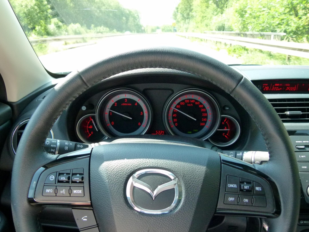 Fahrbericht Mazda6 2.2 MZR-CD Exklusive Line Edition 125: Mehr Kombi braucht kein Mensch