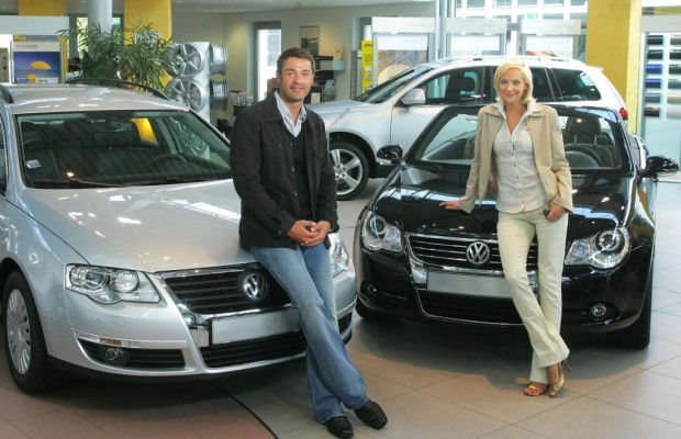 Frauen übernehmen das Steuer in der automobilen Oberklasse