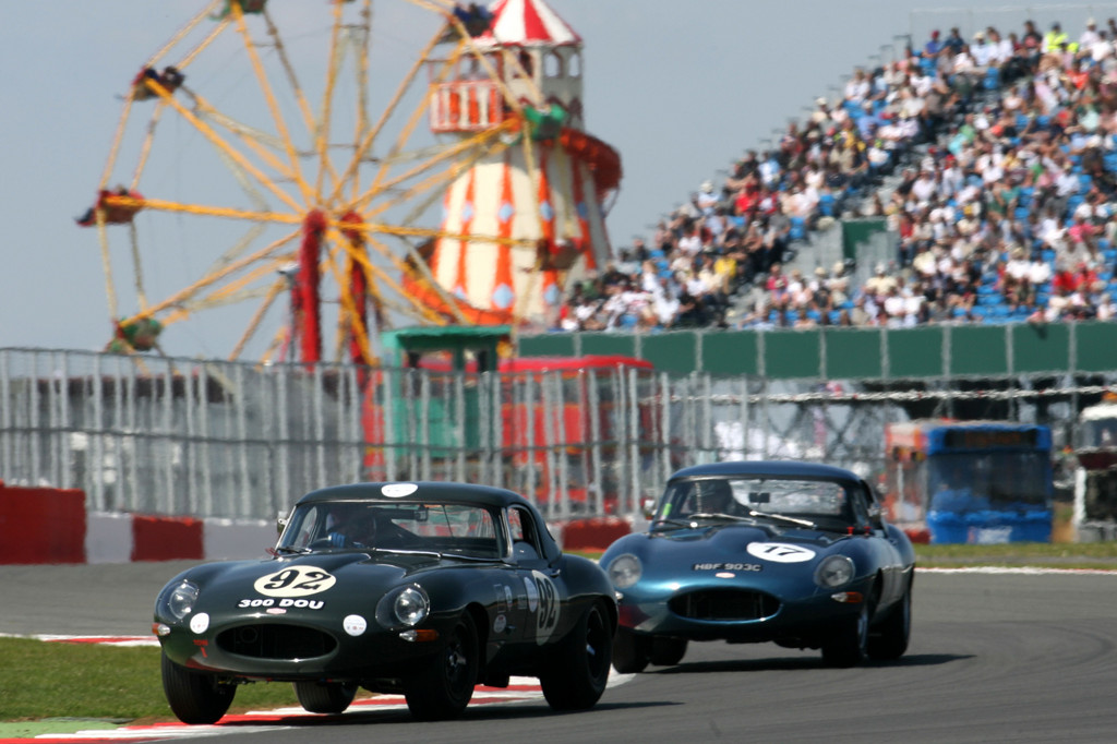 Jaguar E Type Challenge.