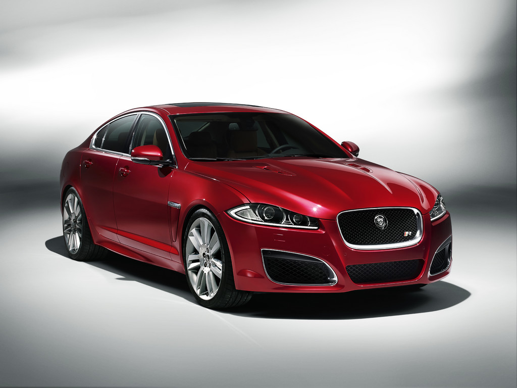 Jaguar XFR.