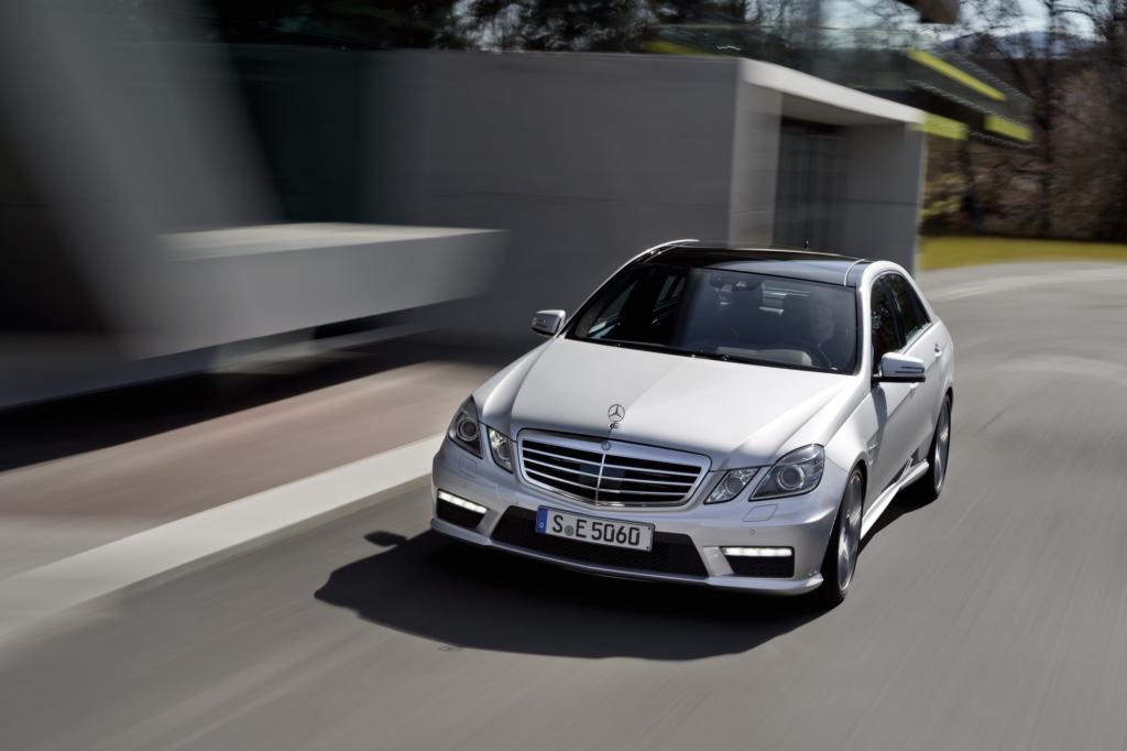 Mercedes-Benz E 63 AMG - Zwischen Gentleman-Limousine und Machohammer 