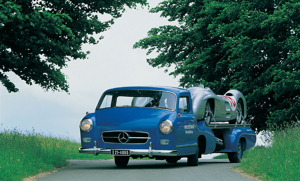 Mercedes-Benz bei den Schloss Dyck Classic Days: Mercedes-Benz Renntransporter von 1954/55, 