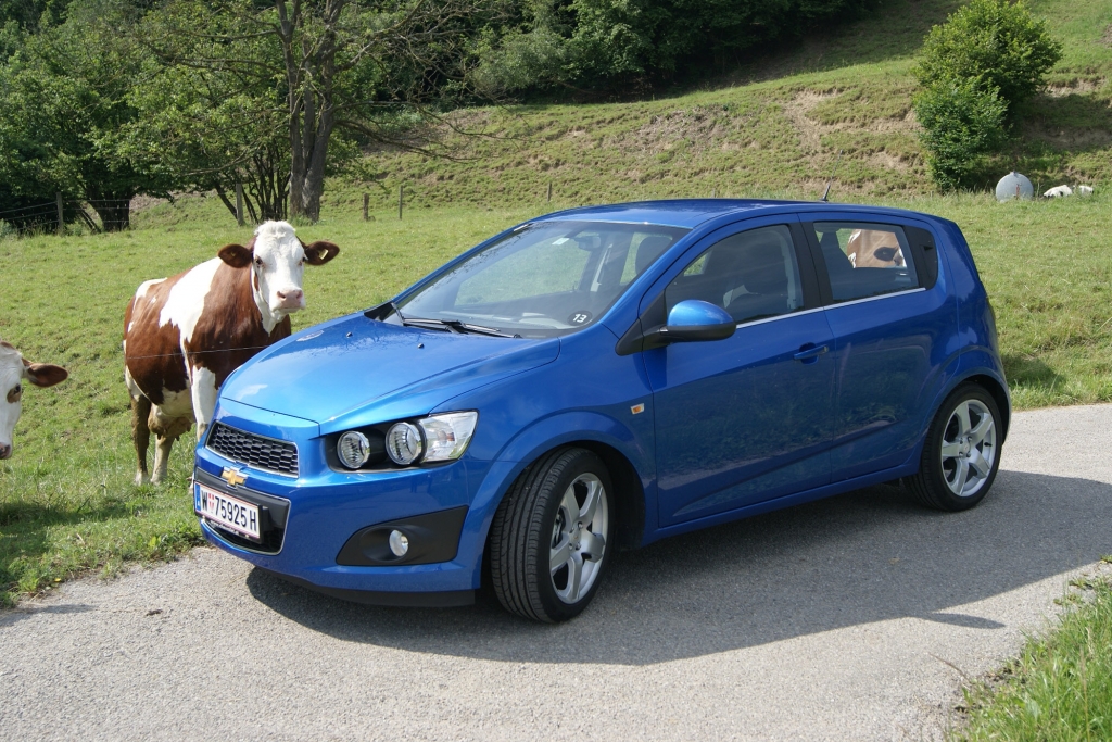 Neuestes Heckklappenmodell ist der gerade erst präsentierte Chevroelt Aveo.